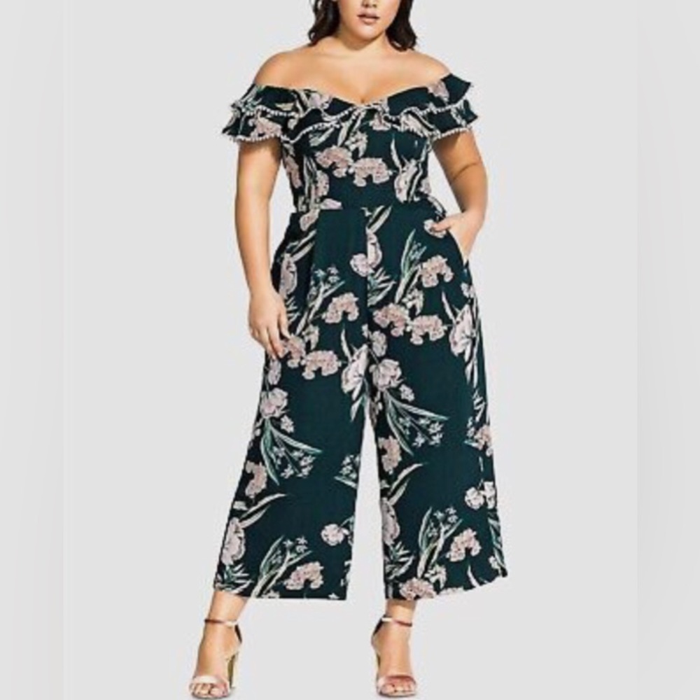City Chic | NWT Women’s Fresh field jumpsuit. Size 14 XS ( city chic sizing)